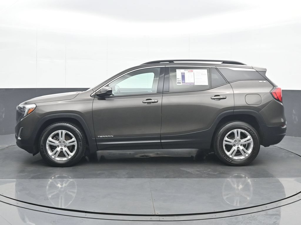 Used 2020 GMC Terrain SLE w/ Driver Convenience Package AWD/4WD image 3