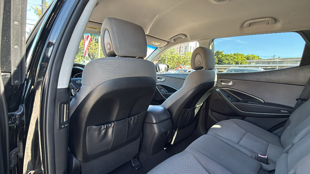 Used 2018 Hyundai Santa Fe Sport FWD image 26