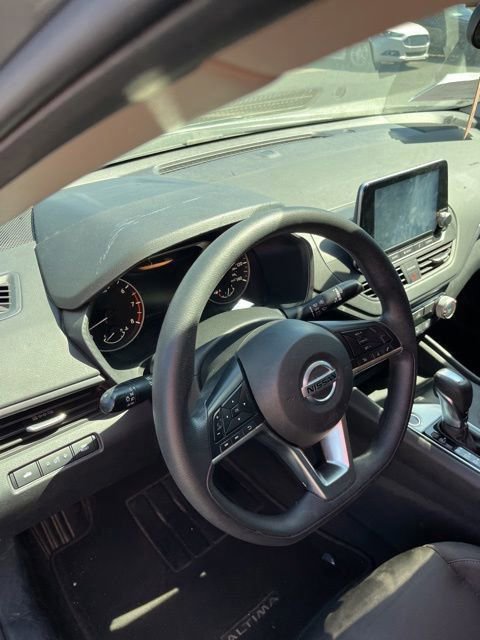 Used 2020 Nissan Altima 2.5 S FWD image 12