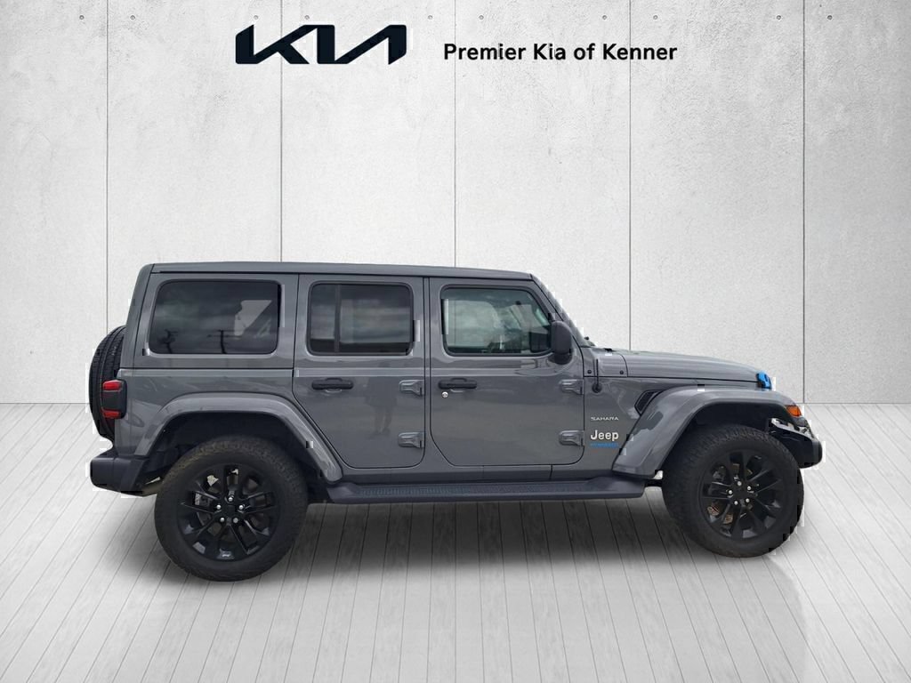 Used 2021 Jeep Wrangler Unlimited Sahara w/ Safety Group AWD/4WD image 6