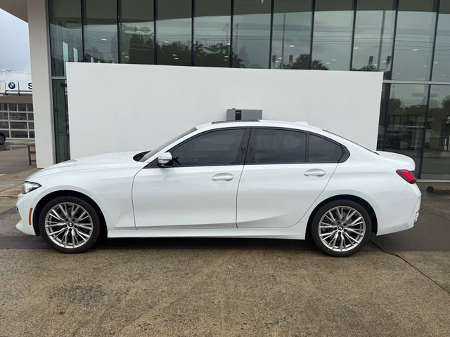 Used 2023 BMW 330i xDrive Sedan w/ Premium Package AWD/4WD image 2