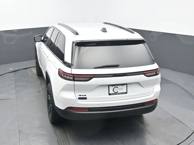 Used 2022 Jeep Grand Cherokee Altitude image 53