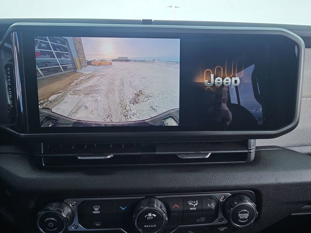 New 2026 Jeep Gladiator Sport image 39