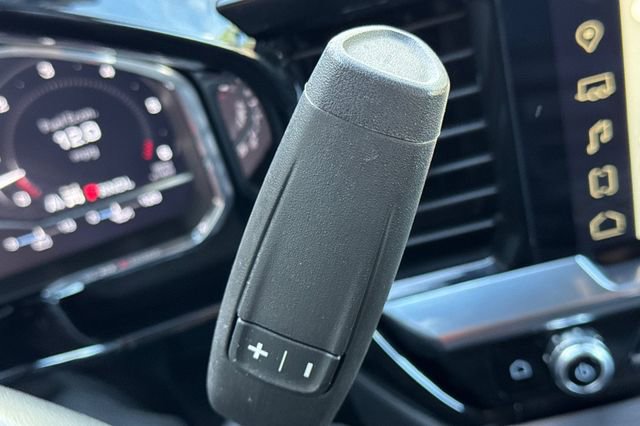 Used 2024 GMC Sierra 1500 SLT AWD/4WD image 34