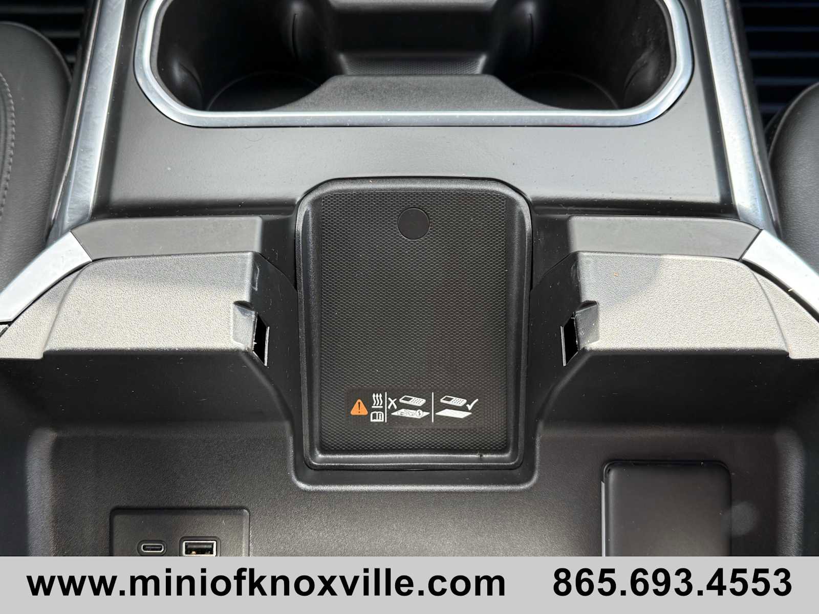 Used 2024 Chevrolet Silverado 3500 LTZ w/ LTZ Premium Package image 20