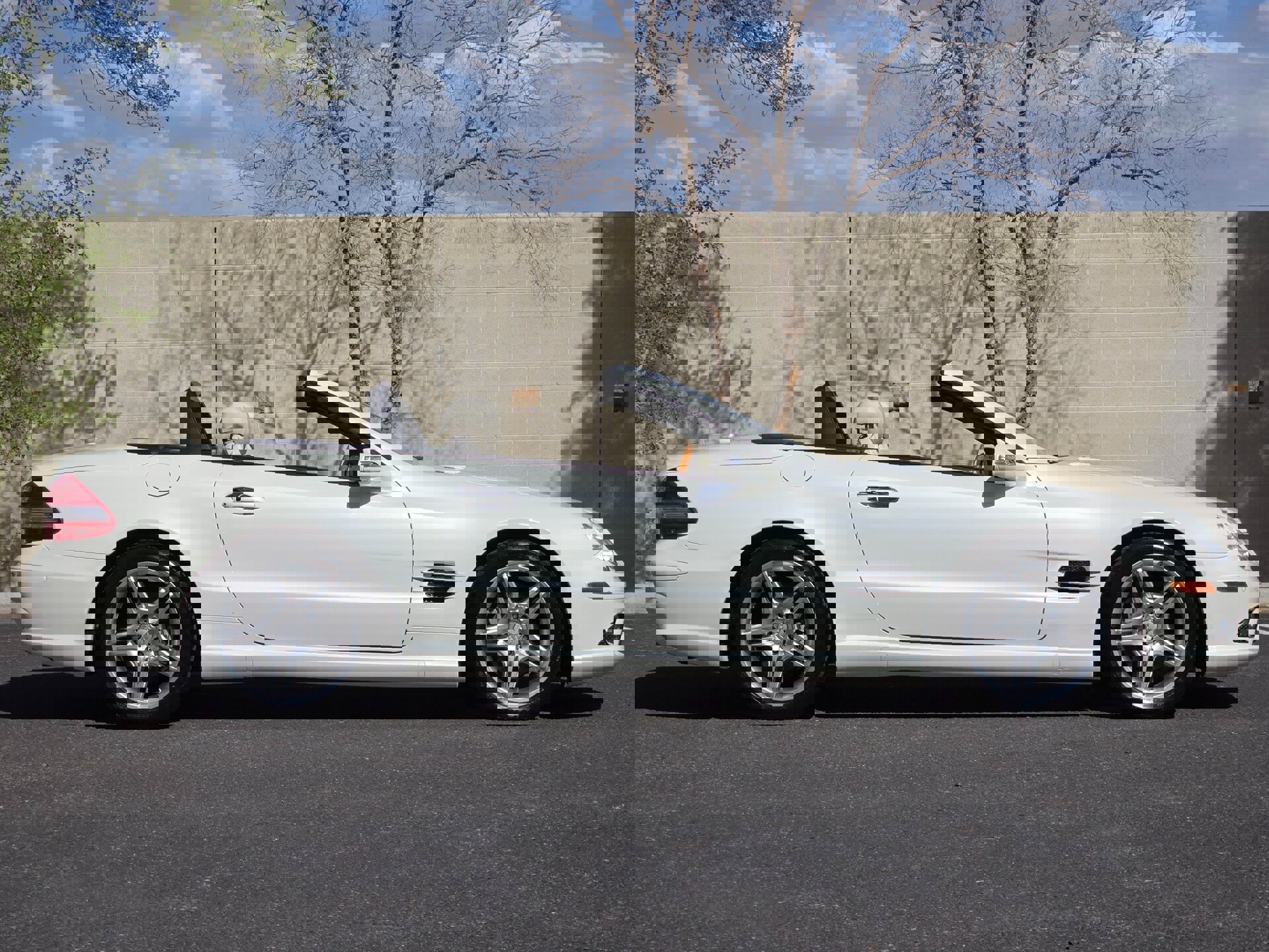 Used 2007 Mercedes-Benz SL 550 image 14
