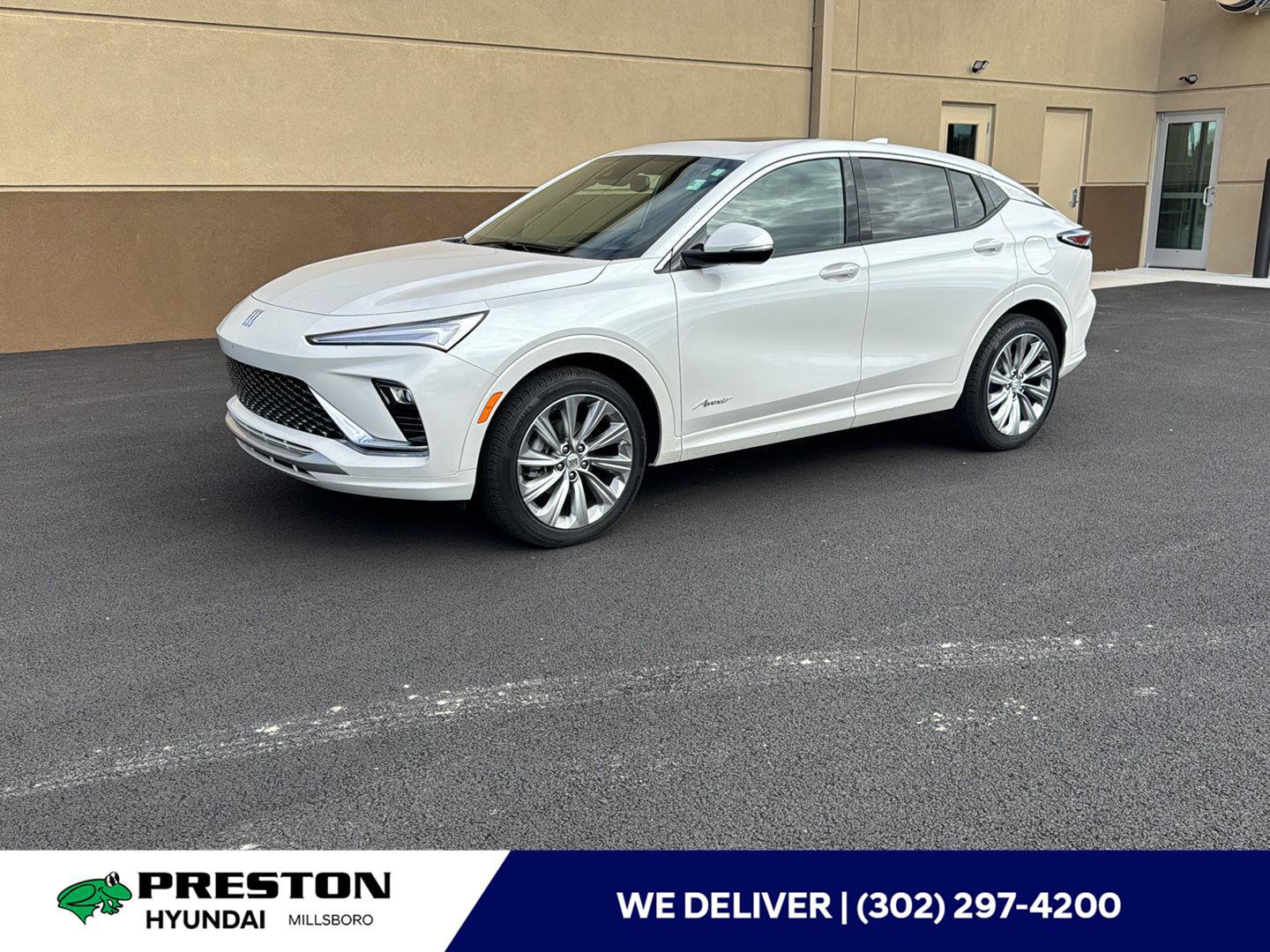 Used 2025 Buick Envista Avenir FWD image 1