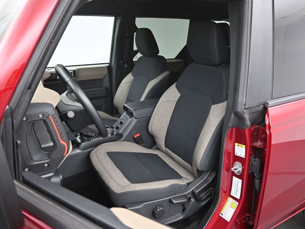 Certified 2025 Ford Bronco Big Bend image 9