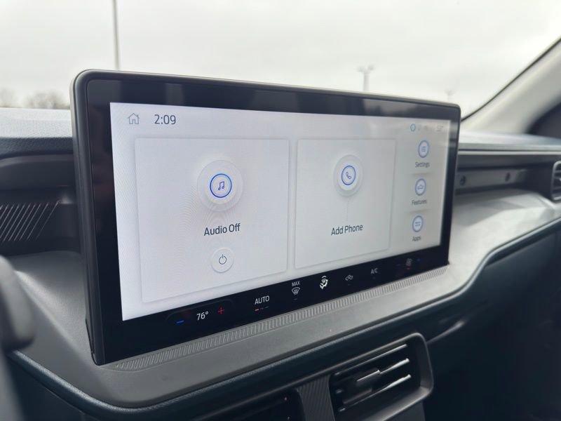 Used 2025 Ford Maverick XL w/ 4K Tow Package image 16