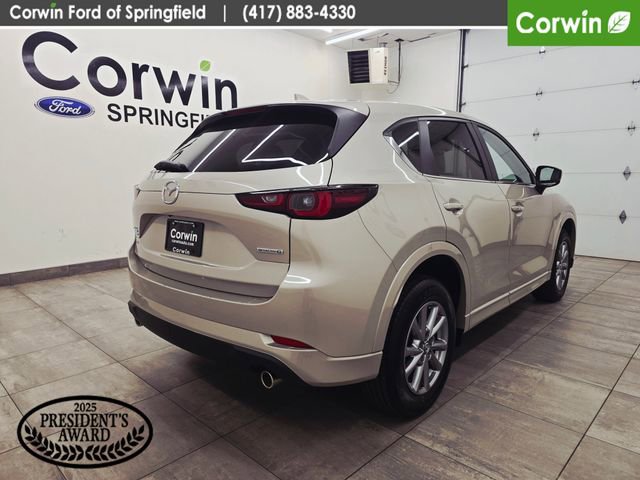 Used 2025 MAZDA CX-5 AWD 2.5 S w/ Preferred Package image 5