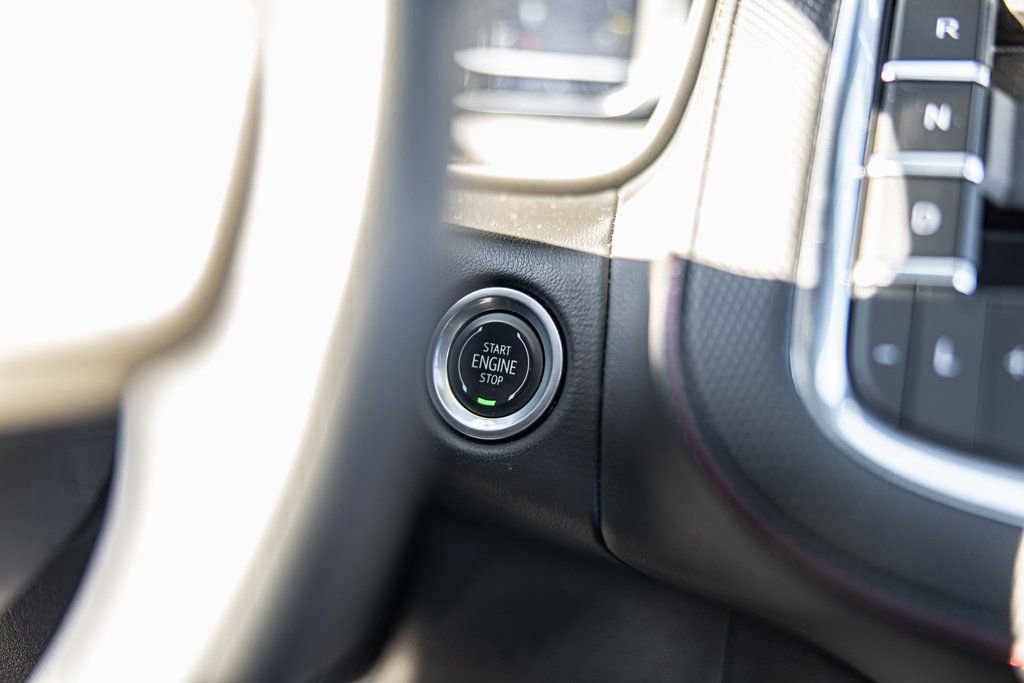 Used 2024 Chevrolet Tahoe RST w/ Luxury Package image 31