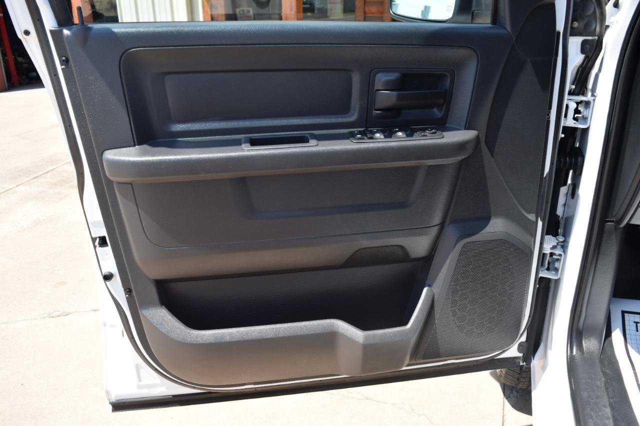 Used 2012 RAM 1500 ST w/ Protection Group AWD/4WD image 8