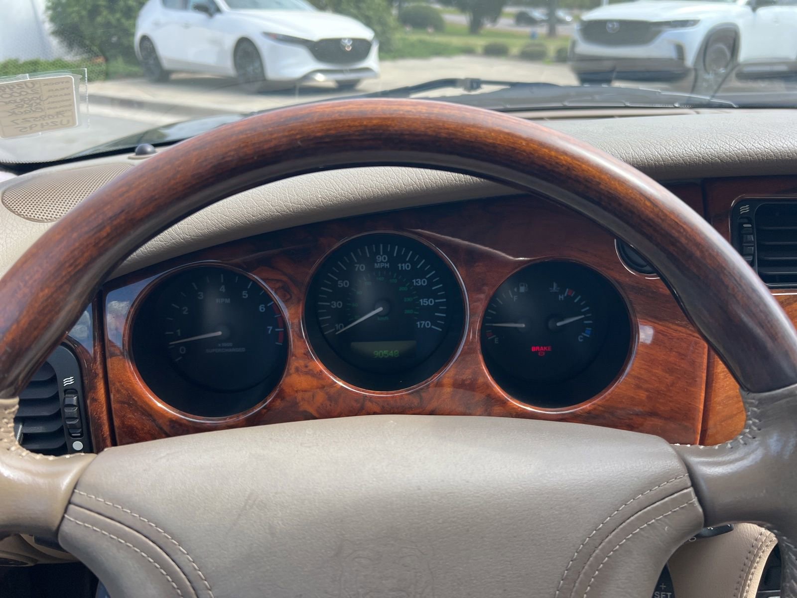 Used 2000 Jaguar XK8 Convertible image 12