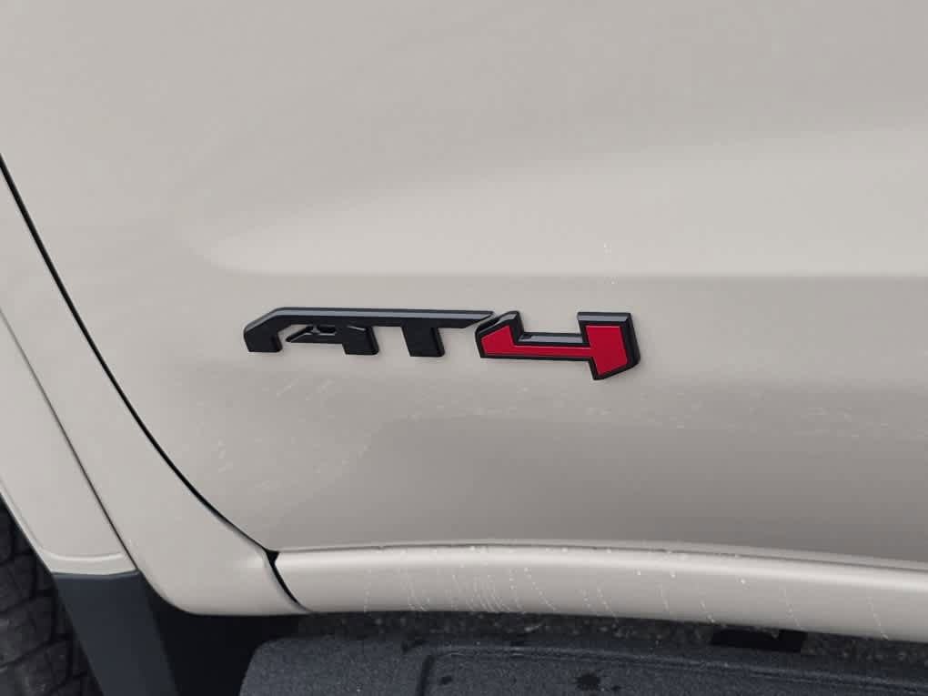 New 2026 GMC Sierra 1500 AT4 w/ AT4 Premium Package image 21