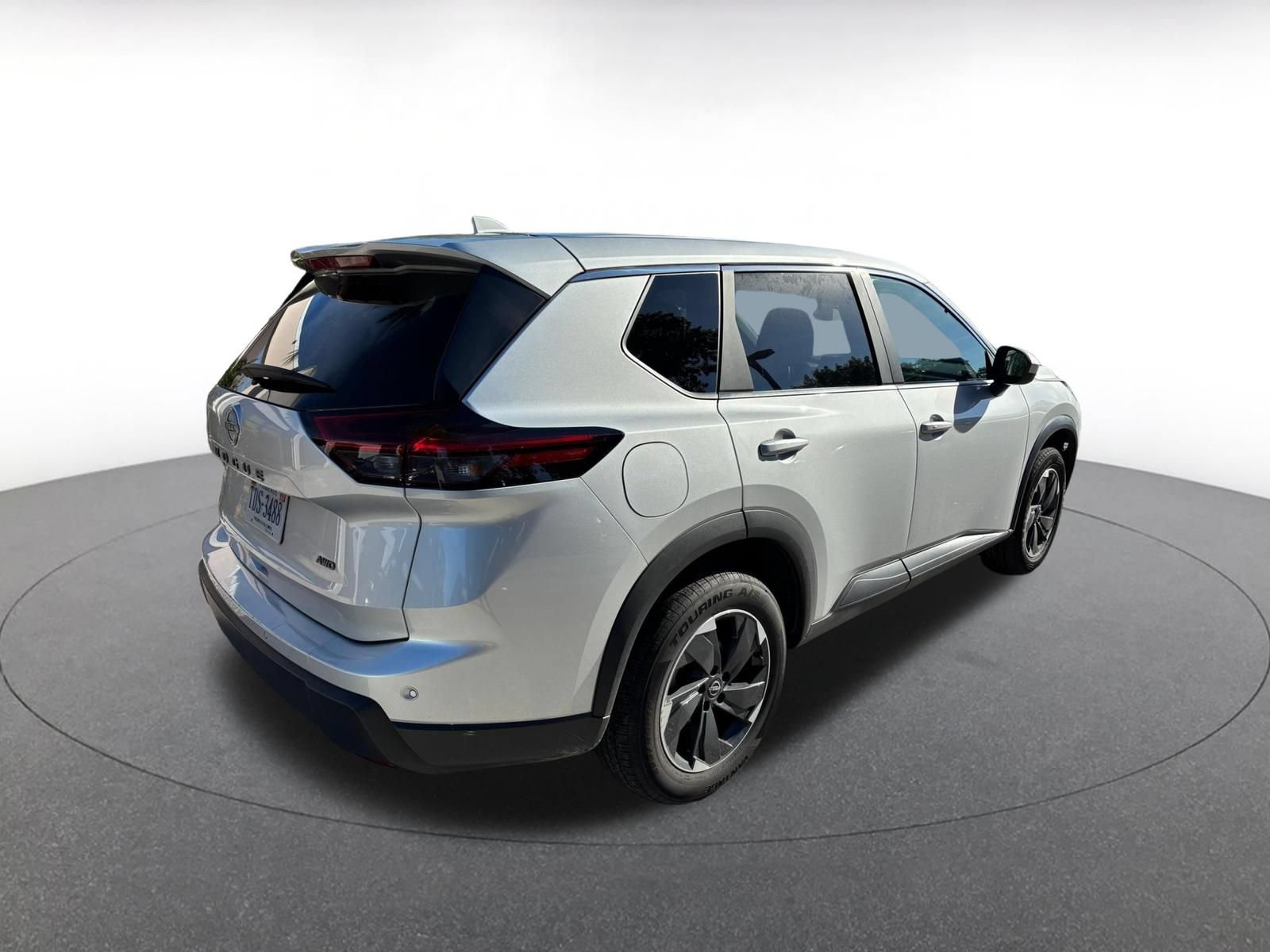 Used 2025 Nissan Rogue SV AWD/4WD image 20