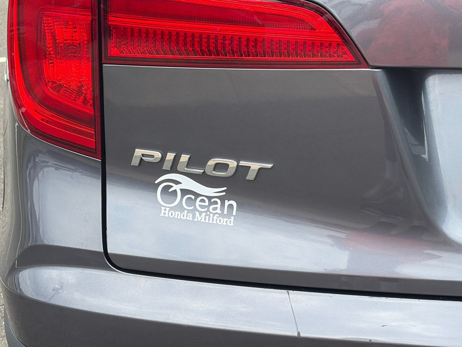 Used 2018 Honda Pilot LX image 29
