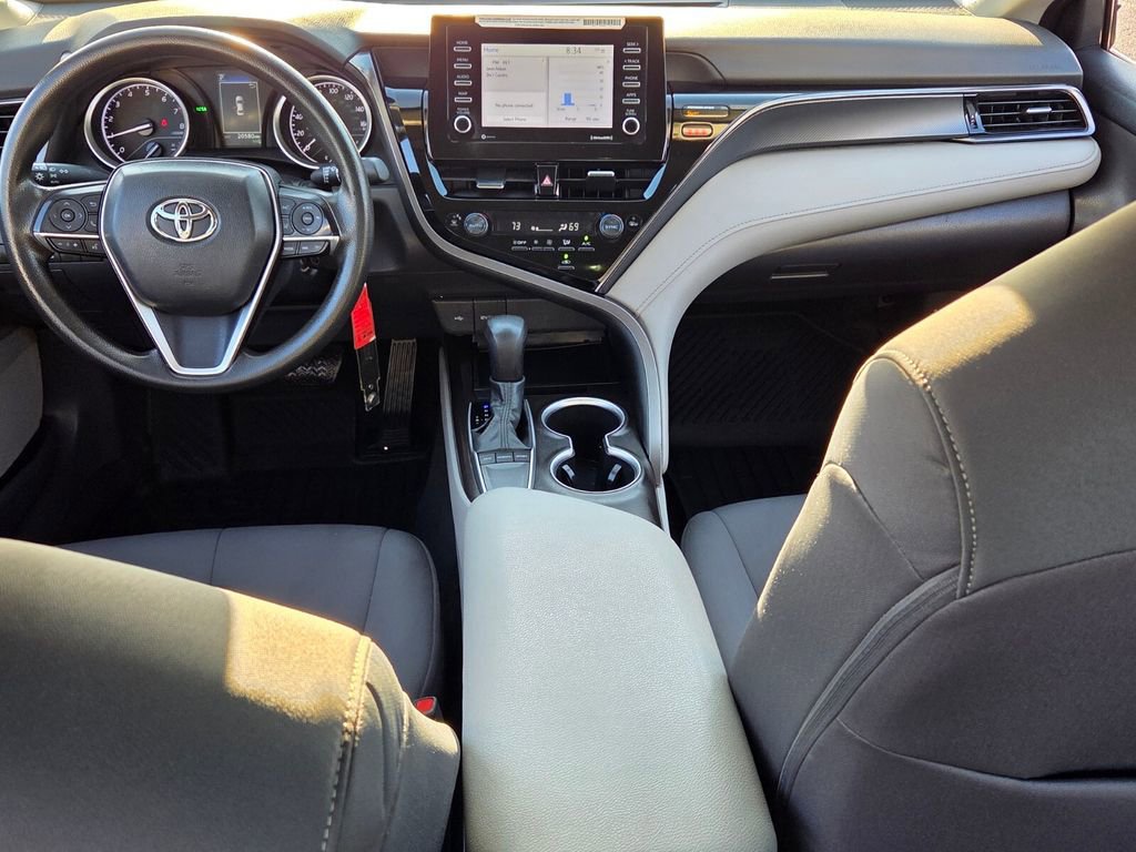 Used 2024 Toyota Camry LE FWD image 8