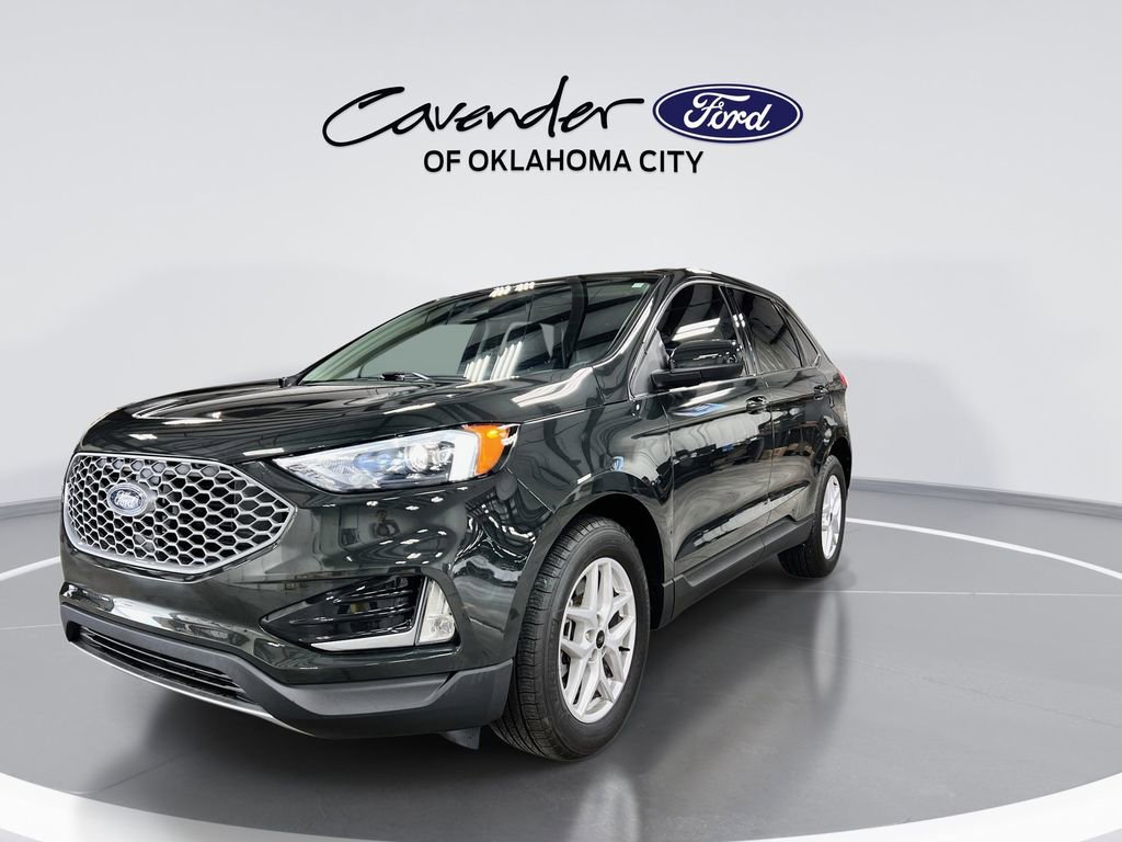 Used 2024 Ford Edge SEL w/ Convenience Package AWD/4WD image 4