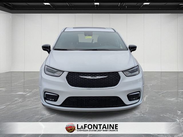 New 2026 Chrysler Pacifica Select image 8