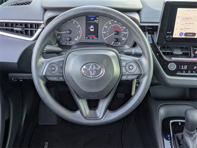 Used 2025 Toyota Corolla LE image 16