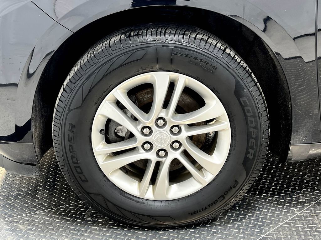 Used 2018 Buick Enclave Essence image 35