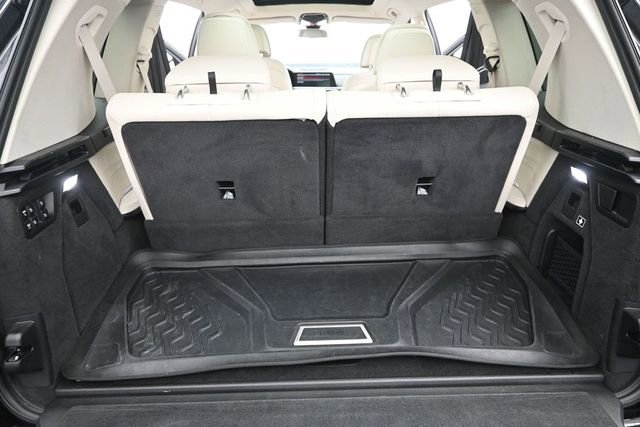 Used 2022 BMW X7 xDrive40i w/ Executive Package AWD/4WD image 22