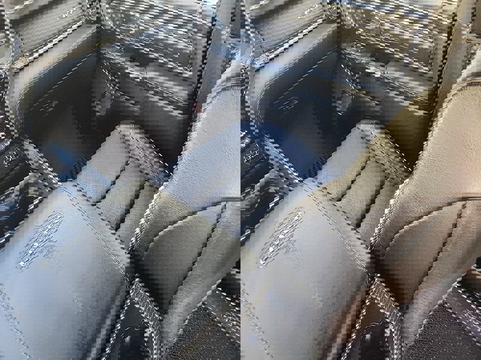 Used 2019 RAM 1500 Limited image 18