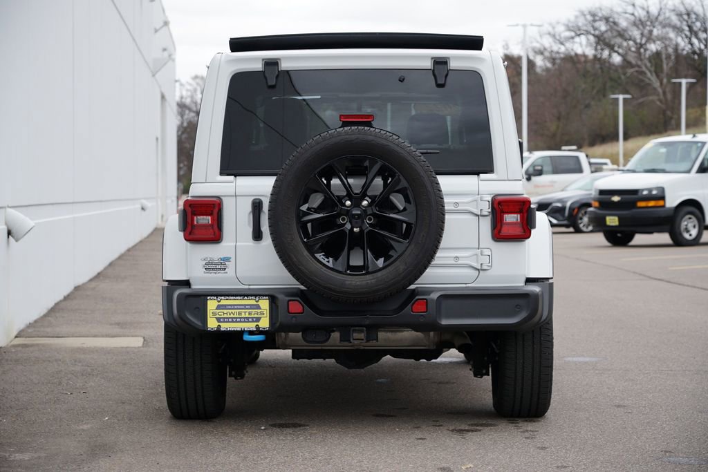 Used 2022 Jeep Wrangler Unlimited Sahara w/ Cold Weather Group image 4