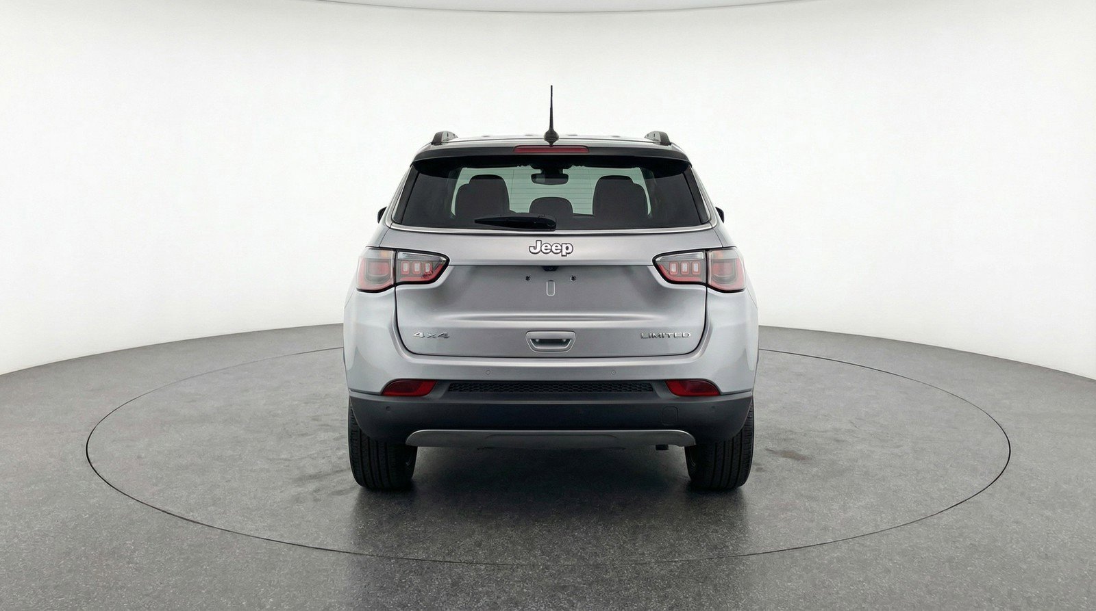 Used 2025 Jeep Compass Limited image 7