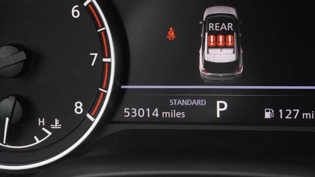 Used 2023 Nissan Rogue SV FWD image 34