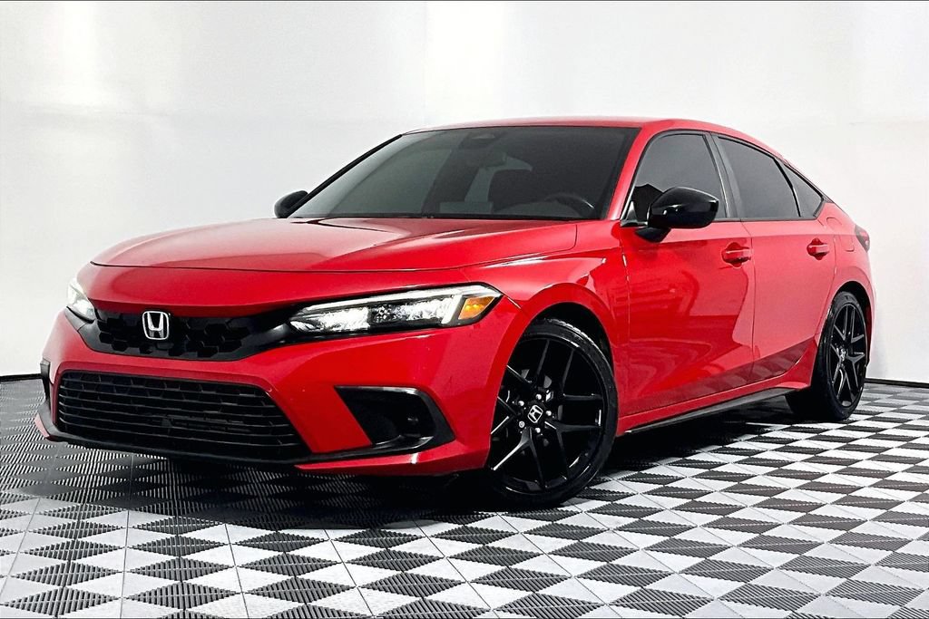 Used 2023 Honda Civic Sport image 2