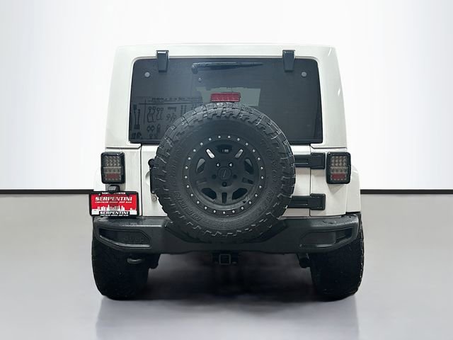 Used 2014 Jeep Wrangler Unlimited Sahara image 7