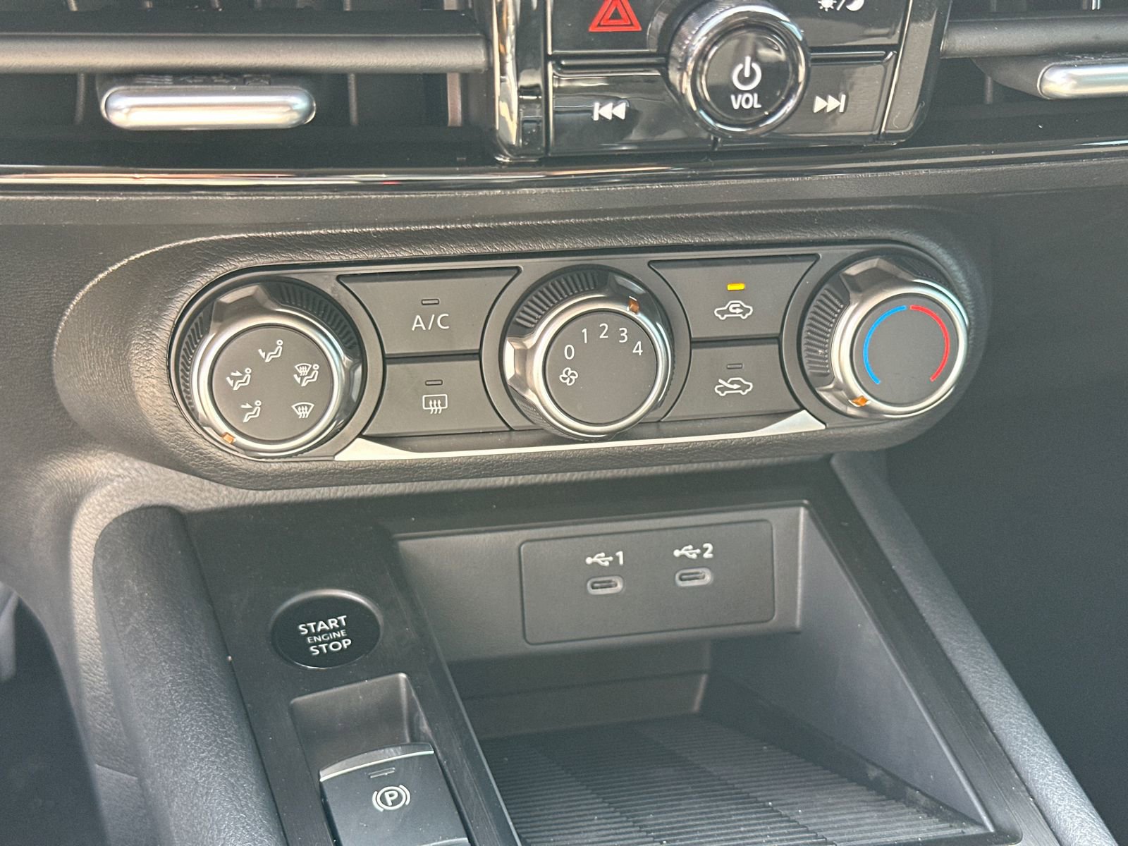 New 2026 Nissan Kicks S image 28