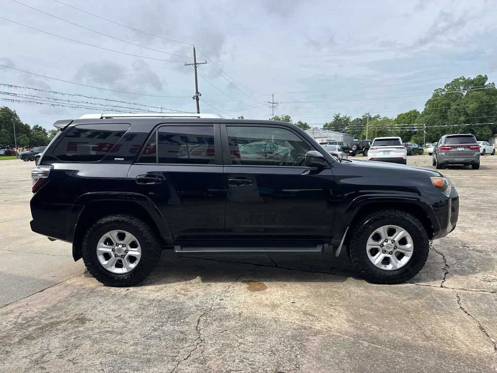 Used 2016 Toyota 4Runner SR5 RWD image 12