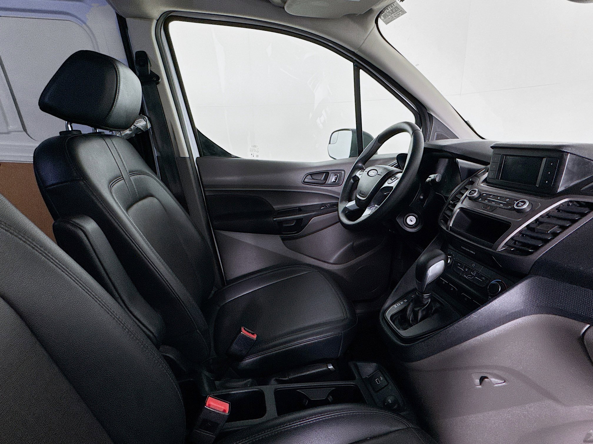 Used 2022 Ford Transit Connect XL image 23