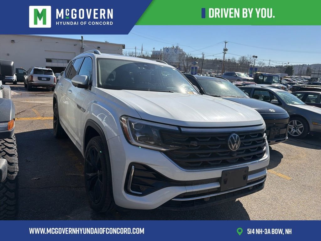 Used 2024 Volkswagen Atlas SEL Premium R-Line image 5