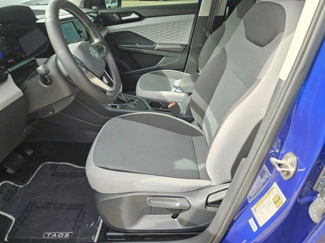 Used 2024 Volkswagen Taos S FWD image 15