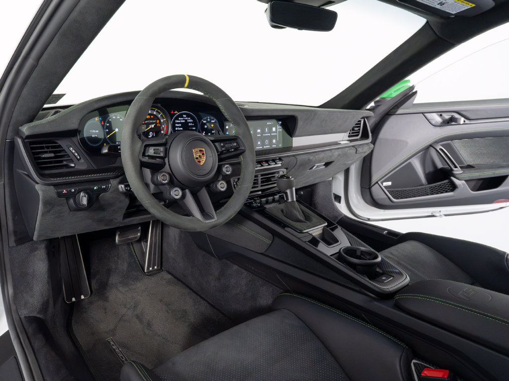 Certified 2023 Porsche 911 GT3 RS RWD image 4