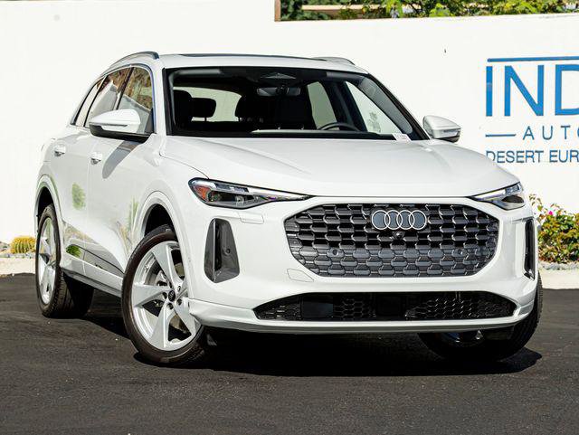 Certified 2025 Audi Q5 Premium Plus w/ Premium Plus image 4