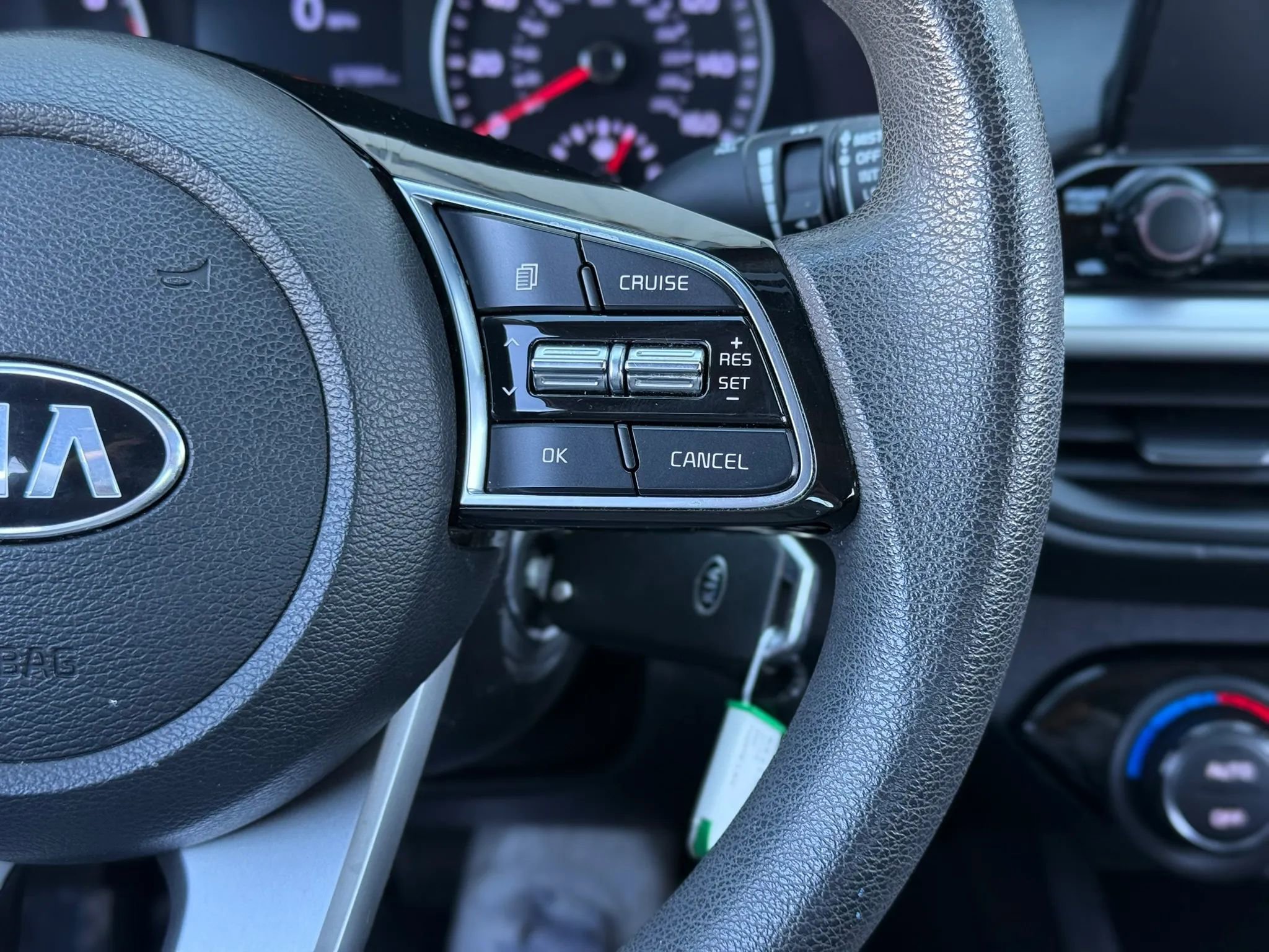 Used 2019 Kia Forte LXS image 13