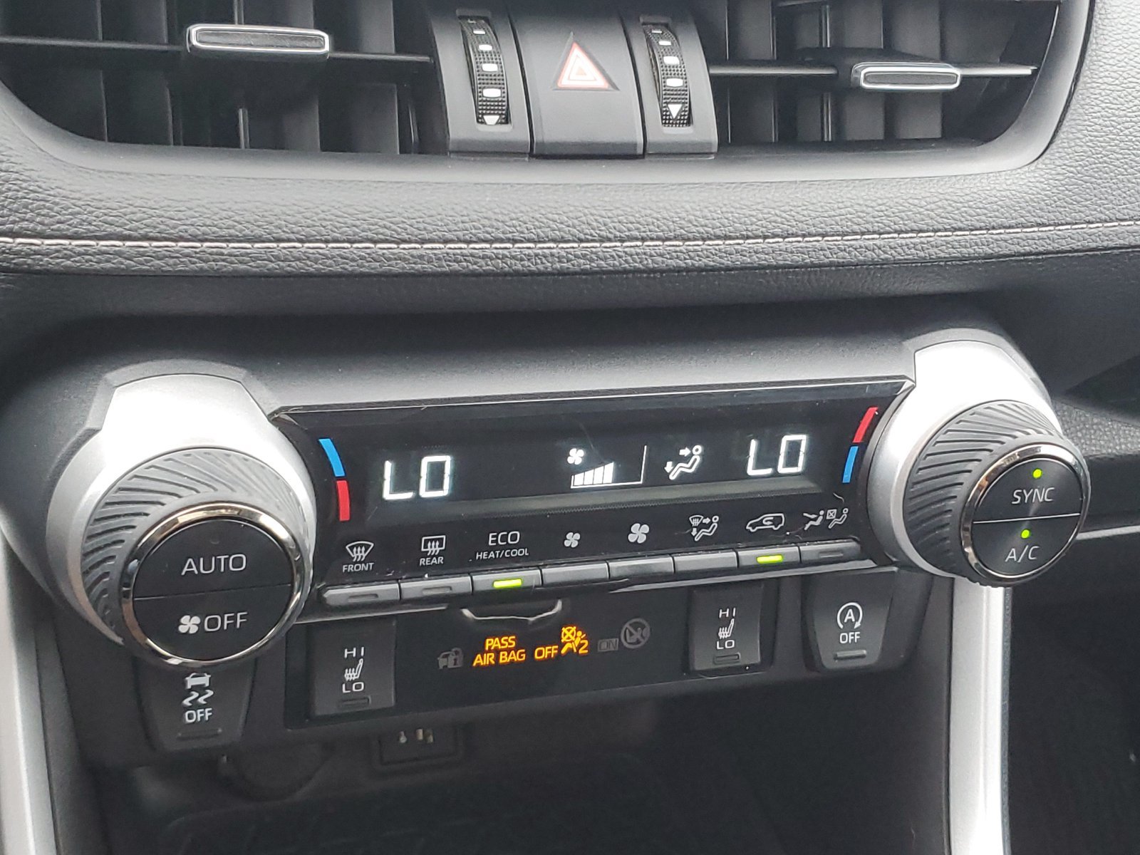 Certified 2023 Toyota RAV4 XLE Premium AWD/4WD image 28