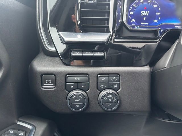 Certified 2022 Chevrolet Silverado 1500 LTZ w/ LTZ Premium Package image 17