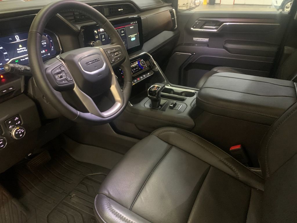Used 2024 GMC Sierra 1500 Denali w/ Technology Package image 11