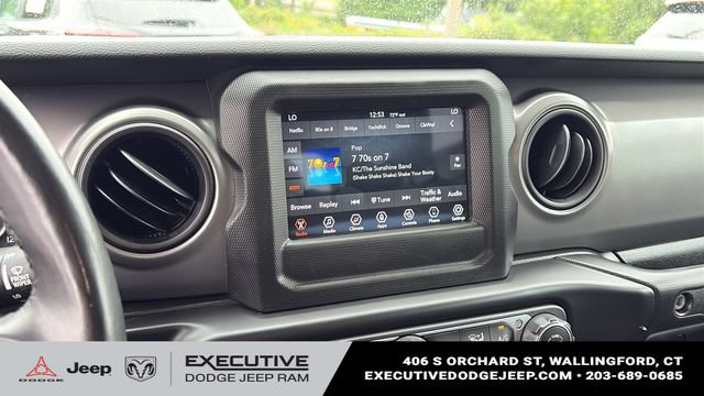 Used 2022 Jeep Gladiator Sport AWD/4WD image 16