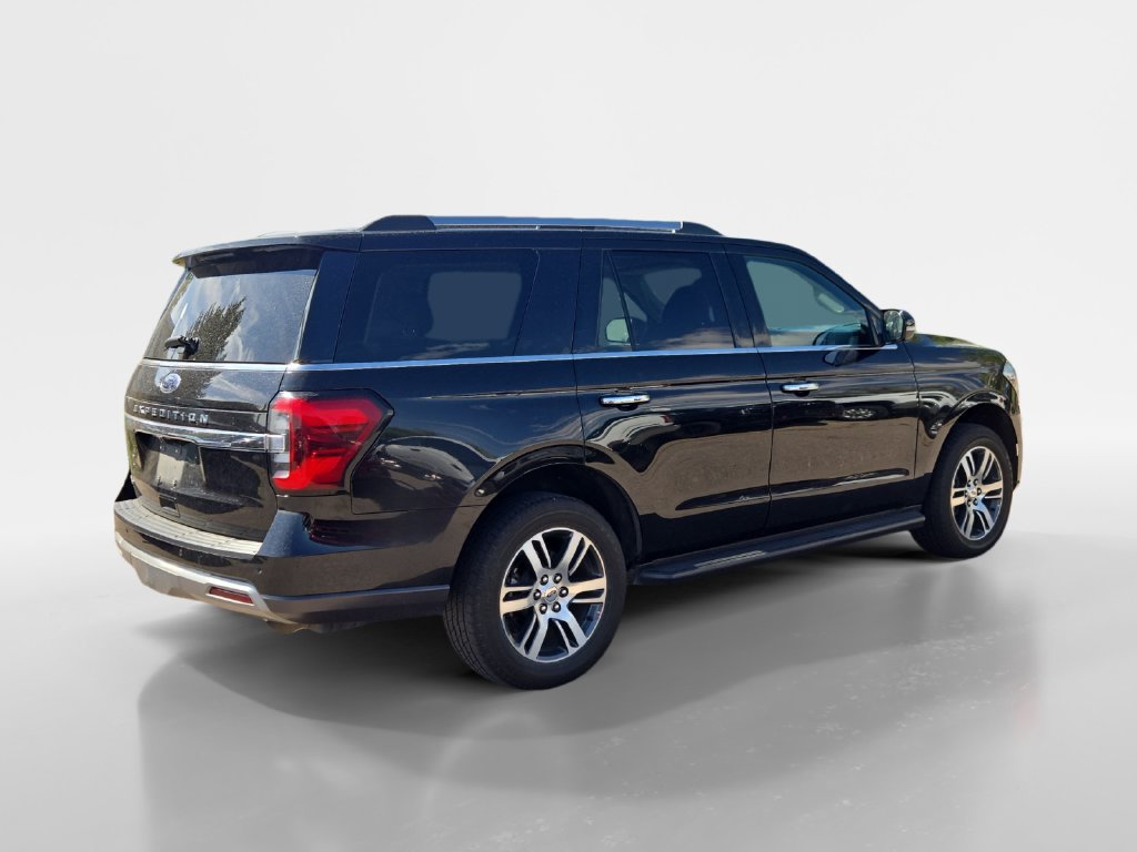 Used 2024 Ford Expedition Limited AWD/4WD image 5