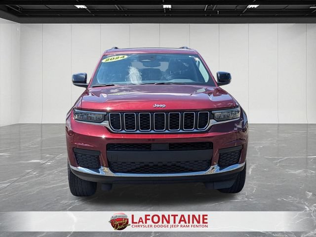 Used 2024 Jeep Grand Cherokee L Laredo AWD/4WD image 8