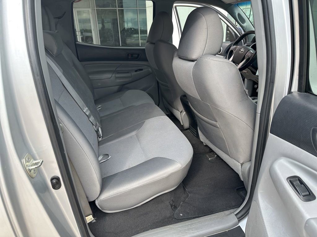 Used 2013 Toyota Tacoma 4x4 Double Cab w/ TRD Off-Road Pkg image 16