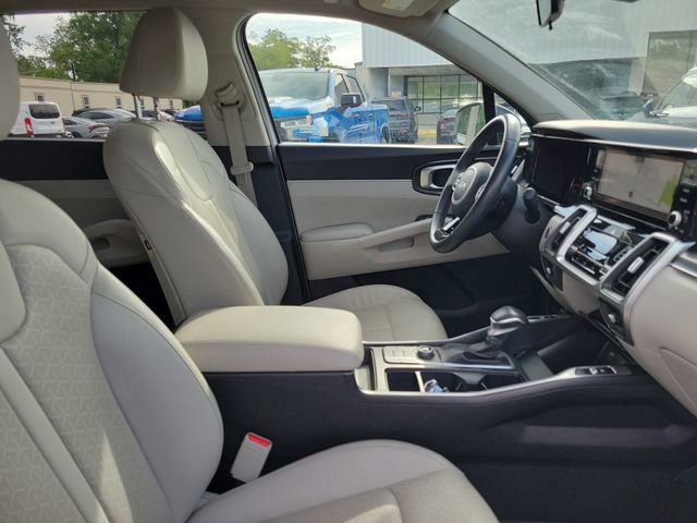 Used 2022 Kia Sorento S w/ Panoramic Sunroof Package FWD image 36