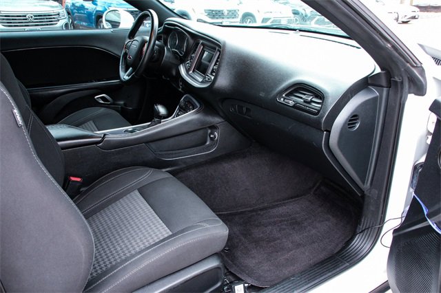 Used 2018 Dodge Challenger SXT image 26