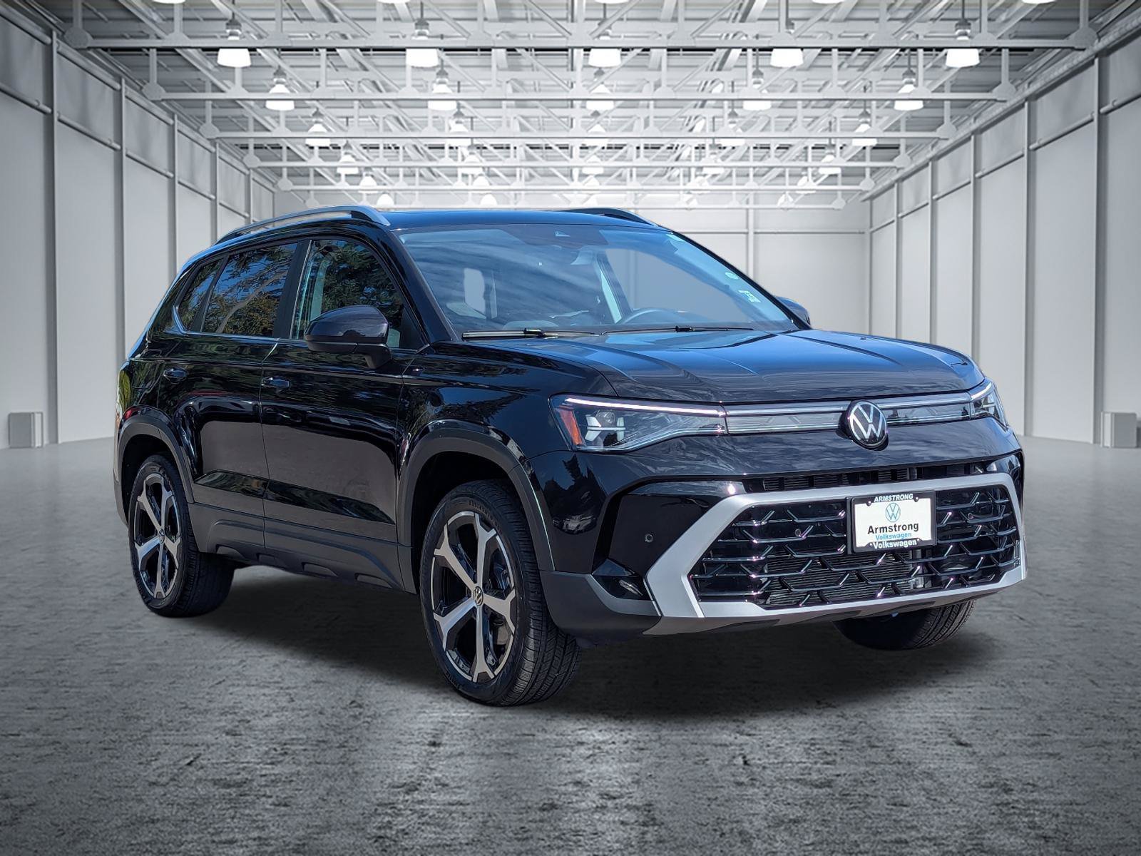 Used 2025 Volkswagen Taos SEL AWD/4WD image 7